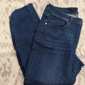 J. Jill Denim authentic fit slim ankle size 10